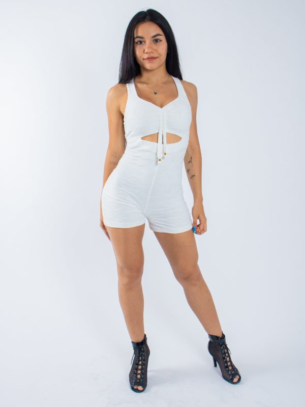 mono blanco